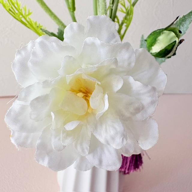 仏花 白 お供え花 アーティフィシャルフラワー 一輪挿し モダン仏壇 水替え不要 白花ポピーとミニダリア ラインポット | 6枚目